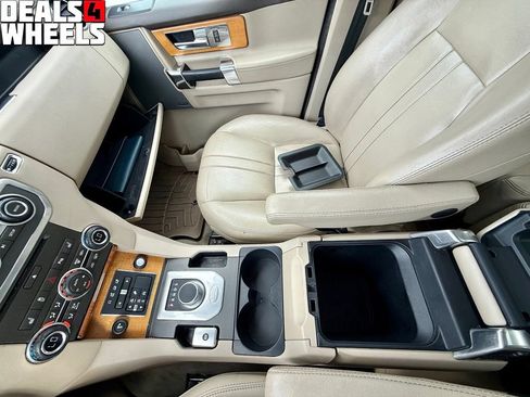 Used 2015 Land Rover LR4 HSE AWD/4WD image 25
