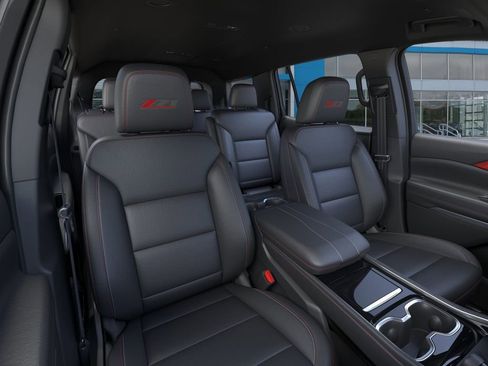 New 2026 Chevrolet Traverse Z71 AWD/4WD image 16