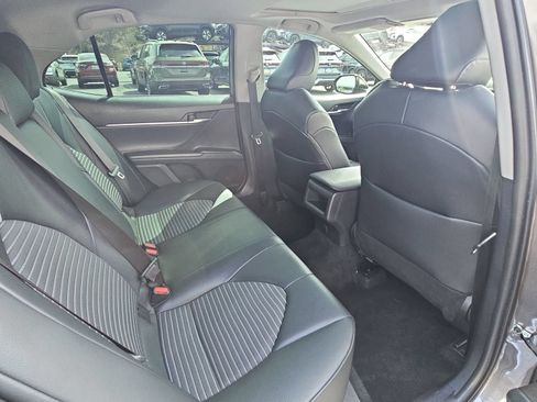 Used 2023 Toyota Camry SE w/ Convenience Package FWD image 11