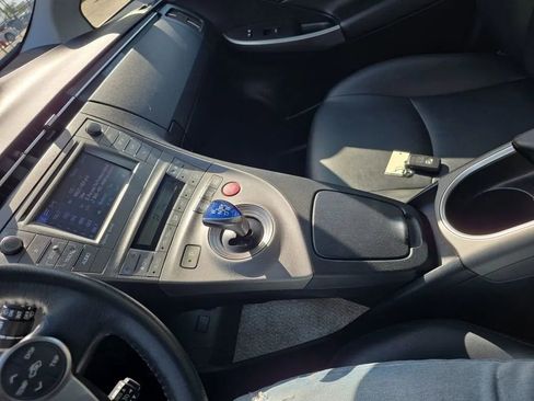 Used 2013 Toyota Prius Persona Series FWD image 40