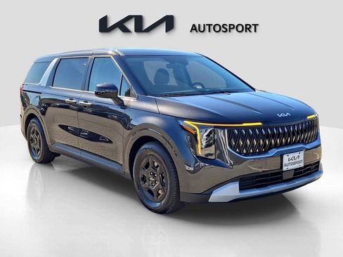 New 2026 Kia Carnival image 3