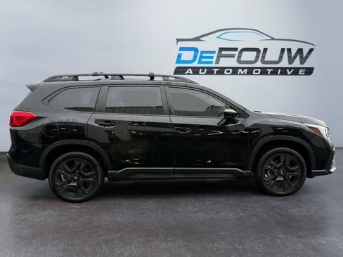 Used 2025 Subaru Ascent Bronze Edition AWD/4WD image 2