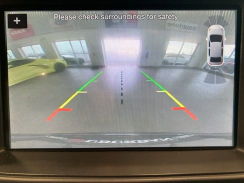 Used 2019 Ford Explorer XLT w/ Equipment Group 202A image 25