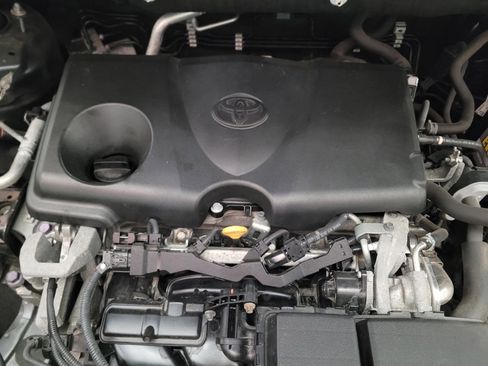 Used 2019 Toyota RAV4 LE w/ All Weather Liner Package image 30