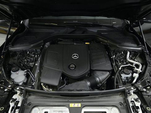 Certified 2024 Mercedes-Benz GLC 300 4MATIC image 10