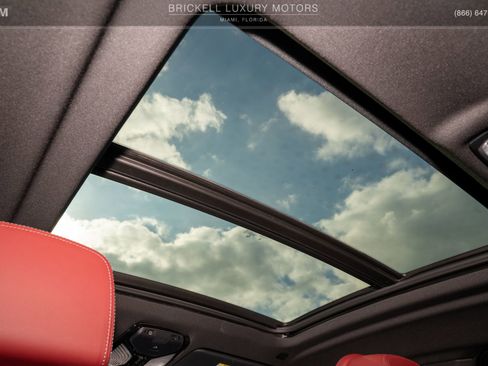 Used 2025 BMW X6 M60i w/ Climate Comfort Package image 27