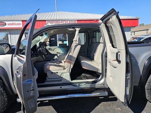 Used 2008 GMC Sierra 1500 SLT w/ SLE/SLT Trailering Package image 19