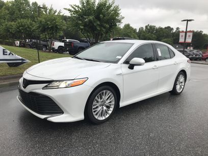 Used 2020 Toyota Camry XLE