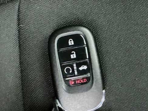 Used 2023 Honda Civic Sport image 36