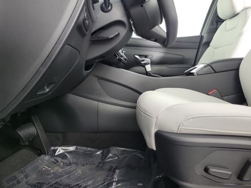 New 2025 Hyundai Santa Cruz SEL image 28