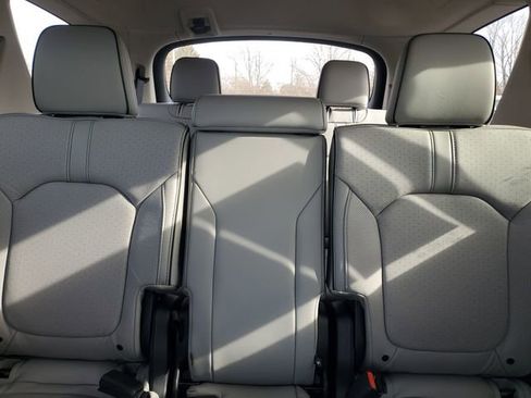 New 2025 Honda Pilot Elite image 21