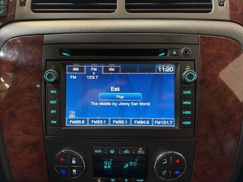 Used 2010 Chevrolet Silverado 2500 LTZ w/ Convenience Package image 29