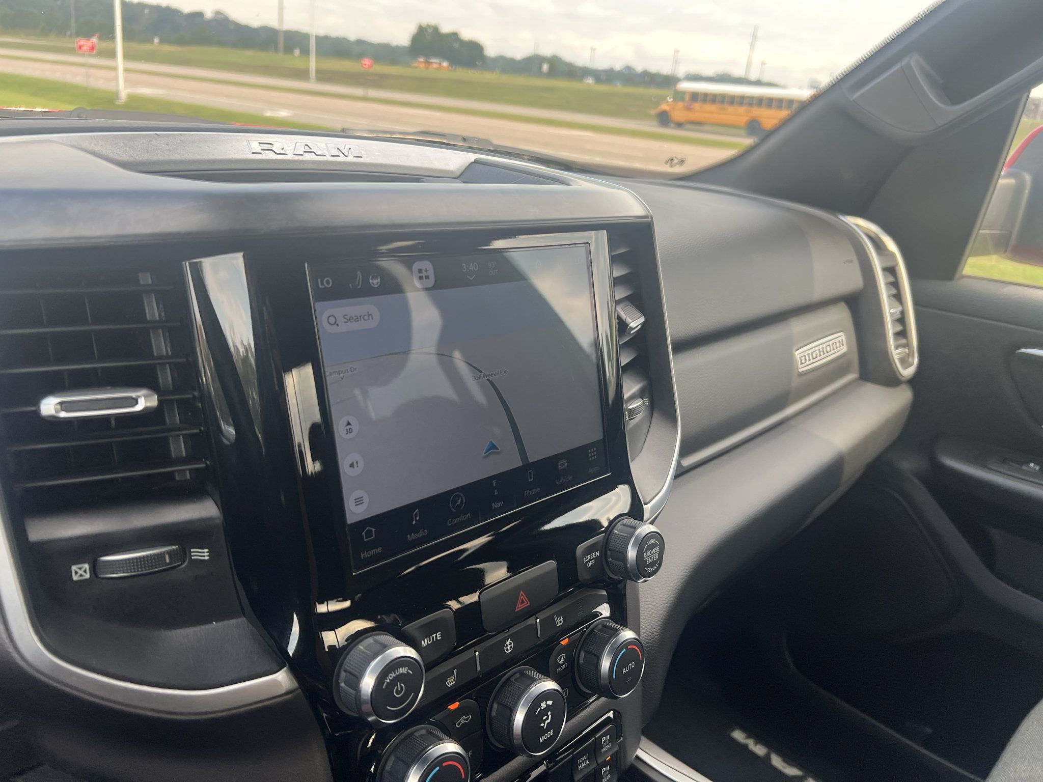 Used 2022 RAM 1500 Big Horn AWD/4WD image 25