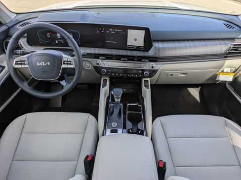 New 2025 Kia Telluride EX w/ EX Captain's Chair Package image 21
