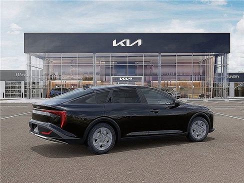 Used 2025 Kia K4 FWD image 6