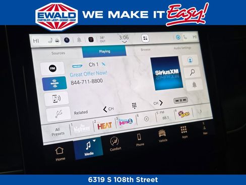 New 2025 Jeep Grand Cherokee L Limited w/ Luxury Tech Group II image 4