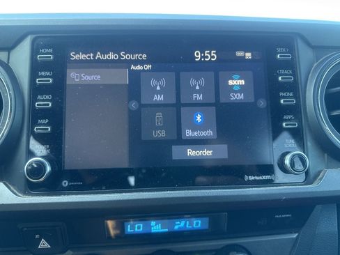 Used 2021 Toyota Tacoma TRD Sport w/ Technology Package image 38