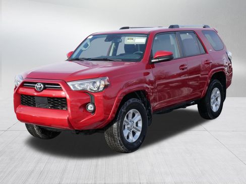 Certified 2024 Toyota 4Runner SR5 image 3