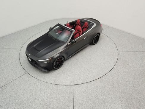 Certified 2026 Mercedes-Benz CLE 53 AMG 4MATIC Cabriolet image 9