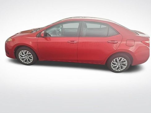 Used 2018 Toyota Corolla LE FWD image 8
