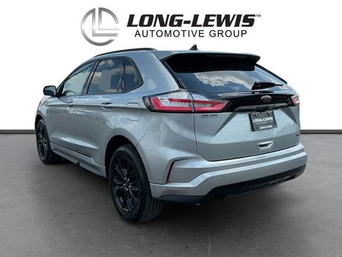Used 2024 Ford Edge SE w/ Black Appearance Package AWD/4WD image 4