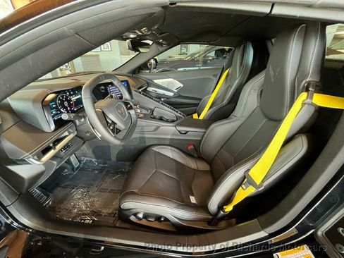 Used 2023 Chevrolet Corvette Stingray Preferred Conv w/ 2LT image 16