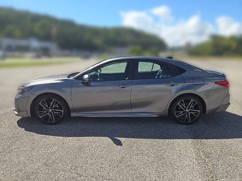 Used 2025 Toyota Camry XSE w/ Premium Plus Package FWD image 10