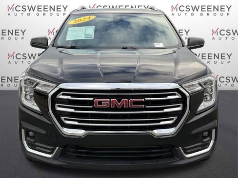 Used 2024 GMC Terrain SLT image 8