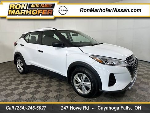 Used 2025 Nissan Kicks Play S FWD image 1