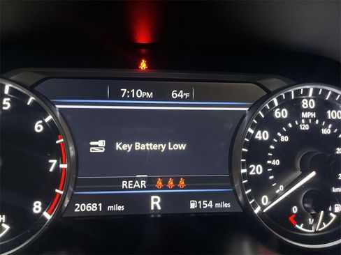 Used 2023 Nissan Sentra SV image 25