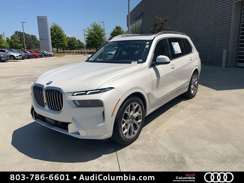 Used 2023 BMW X7 xDrive40i AWD/4WD image 2