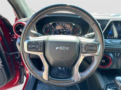 Used 2021 Chevrolet Blazer RS w/ Enhanced Convenience Package image 11