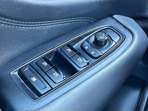 Used 2025 Subaru Outback Wilderness AWD/4WD image 18
