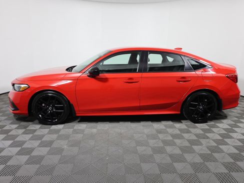 Used 2024 Honda Civic Sport image 9