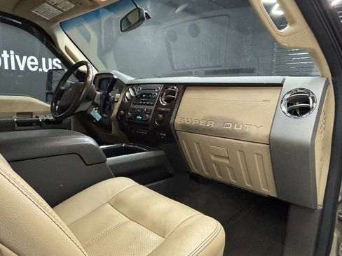 Used 2012 Ford F250 Lariat w/ Chrome Pkg RWD image 33