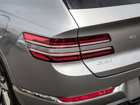 Used 2021 Genesis GV80 2.5T w/ Advanced Package 02 AWD/4WD image 26