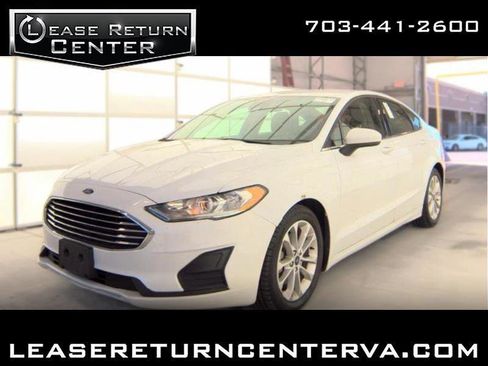 Used 2020 Ford Fusion SE FWD image 1