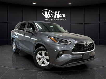 Used 2021 Toyota Highlander LE