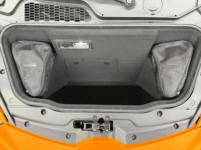 Used 2019 Lamborghini Huracan LP 580-2 RWD image 16