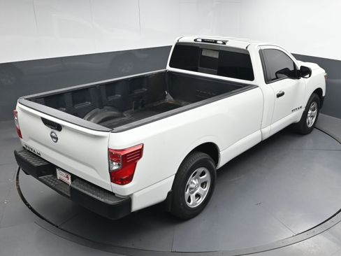 Used 2019 Nissan Titan S image 31