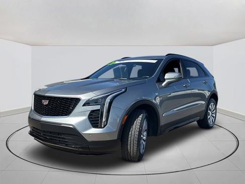 Certified 2023 Cadillac XT4 Sport w/ Driver Assist Package FWD image 10