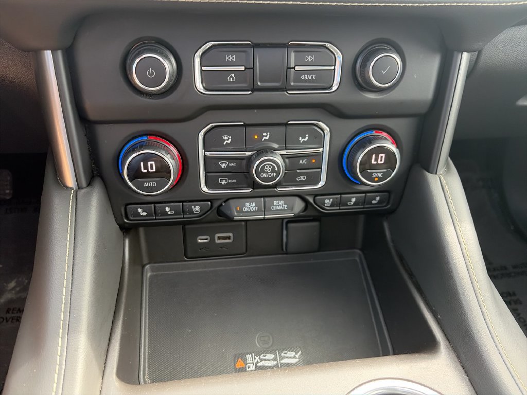 Used 2021 Chevrolet Tahoe Premier RWD image 23