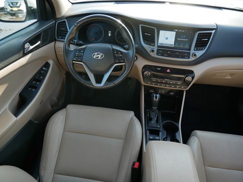 Used 2018 Hyundai Tucson Limited w/ Ultimate Package 02 image 9