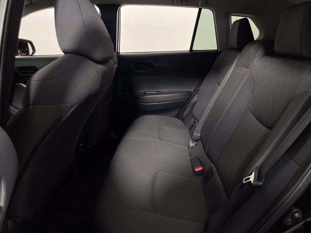 Used 2026 Toyota Corolla Cross LE FWD image 13
