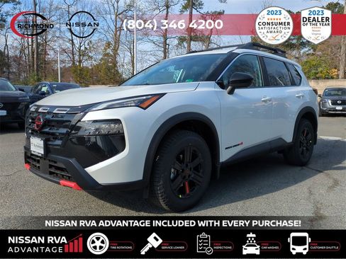 New 2025 Nissan Rogue SV image 2