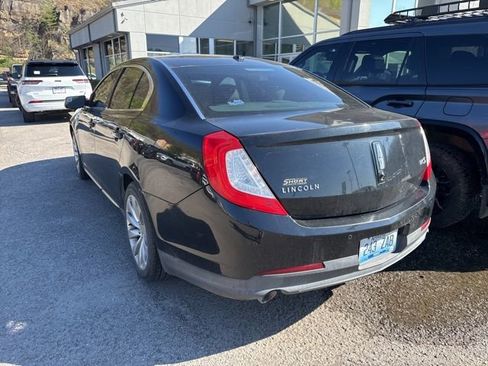 Used 2014 Lincoln MKS FWD image 4