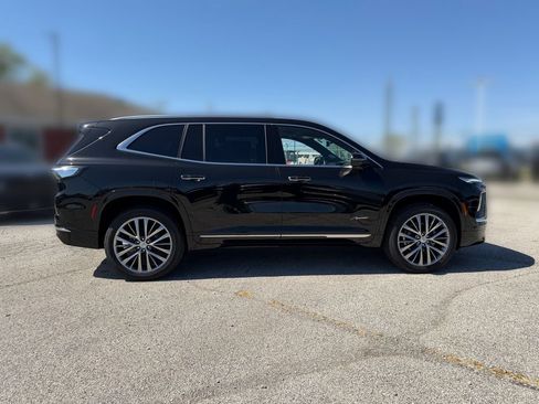 New 2026 Buick Enclave Avenir w/ Super Cruise Package FWD image 9