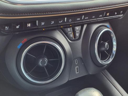 Used 2020 Chevrolet Blazer Premier w/ Driver Confidence II Package image 24