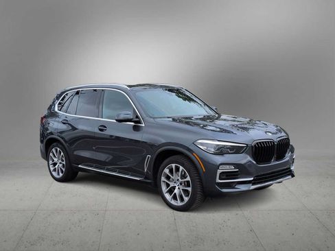 Used 2021 BMW X5 xDrive40i w/ Convenience Package AWD/4WD image 2