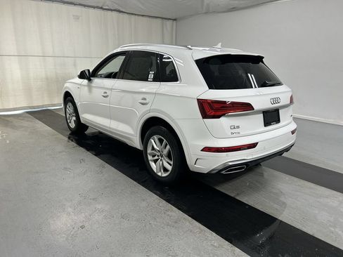 Used 2023 Audi Q5 2.0T Premium w/ Convenience Package AWD/4WD image 7